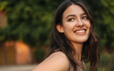 How Does Invisalign Move Teeth: A Comprehensive Insight into Invisible Orthodontic Treatment