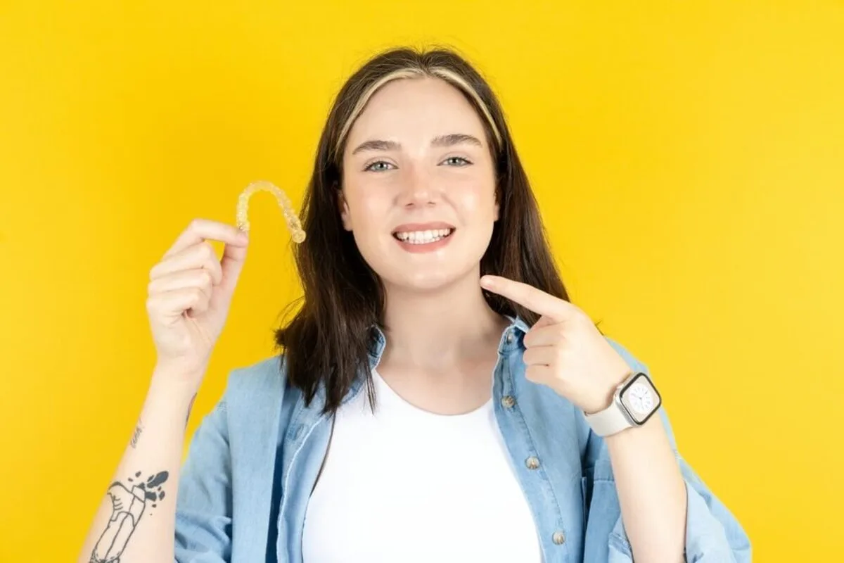 Can-You-Chew-Gum-With-Invisalign Can You Chew Gum With Invisalign